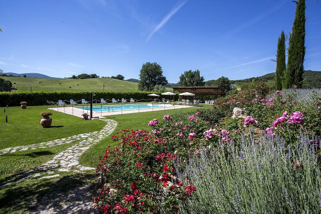 Agriturismo I Granai Crocemaroggia Exterior photo